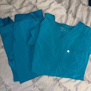 Cherokee infinity scrubs
